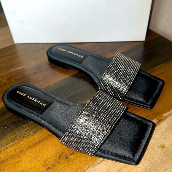 Good American Slide Sandal - Picture 2 of 6